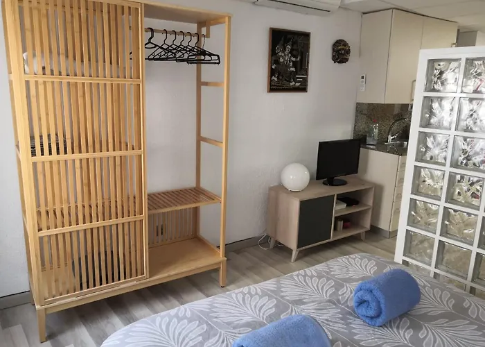 Jules et Jim Apartment